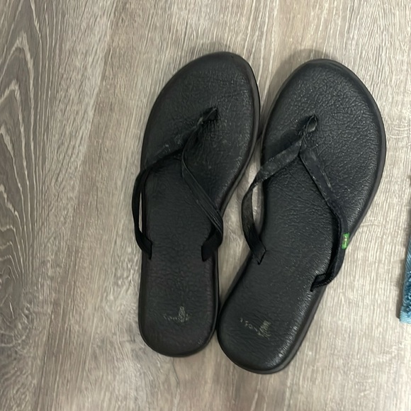 Sanuk size 8 flip flops yoga mat - Picture 1 of 2